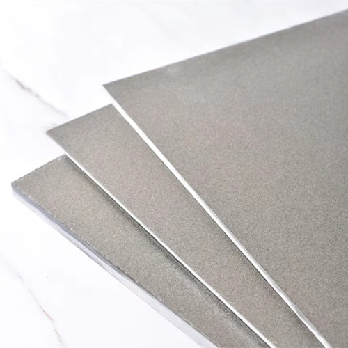 Muscovite mica sheets for Metallurgical Industry