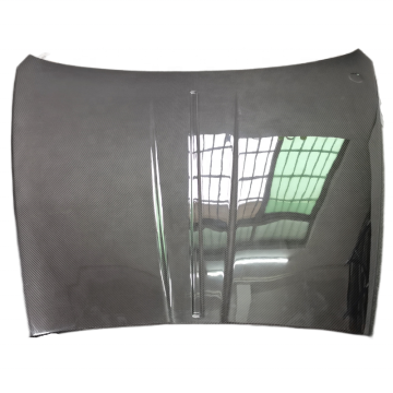 M Style Dry Carbon Fiber Front Hood for Rolls Royce Cullinan: Enhancing Luxury and Performance