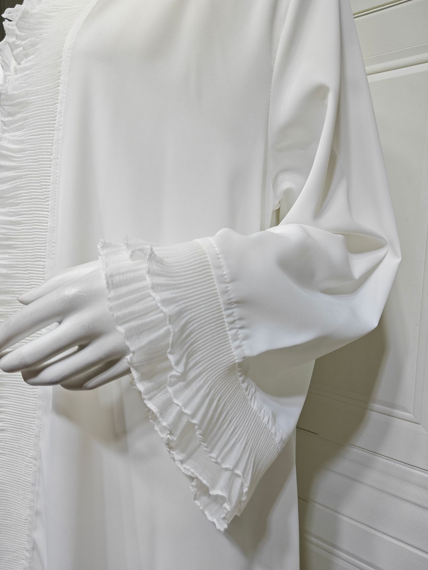 White Ruffle Edge Open Front Abaya Cardigan MQ271 (5)
