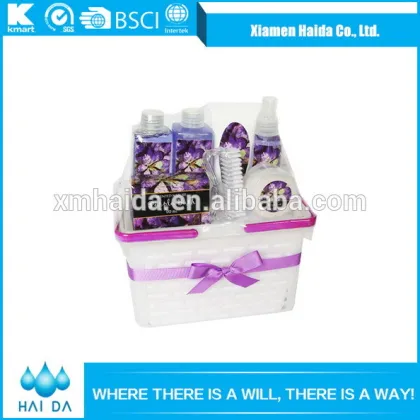 Beauty care Whitening Skin Care Products with cosmetic bag