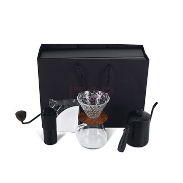 Travel Coffee Gear: gocciola per caffettiere set con macinaca