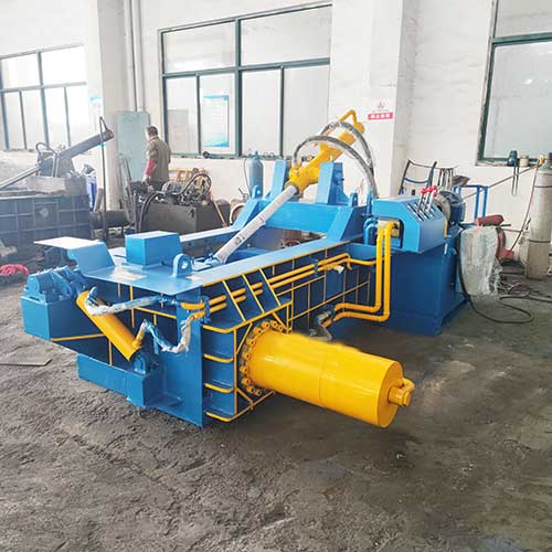 Recycling Scrap Metal Baler press