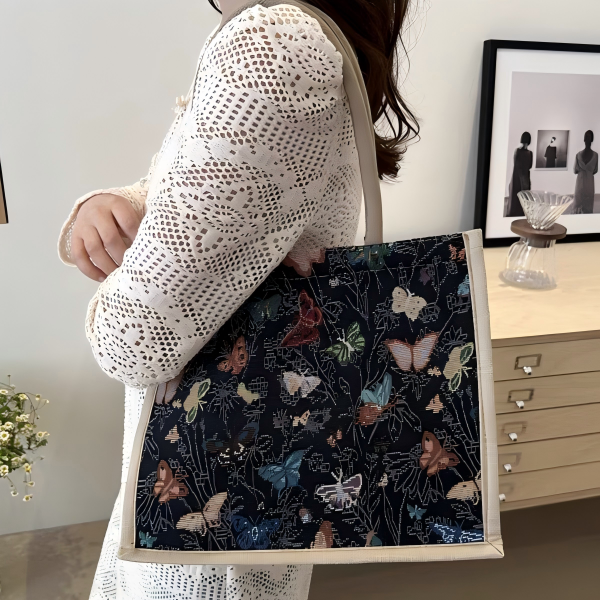 女性用の大容量キャンバストートバッグ Large-capacity canvas tote bag for ladies