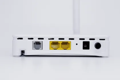 Realtek XPON WIFI ONU 1GE+1FE+WIFI+1POTS