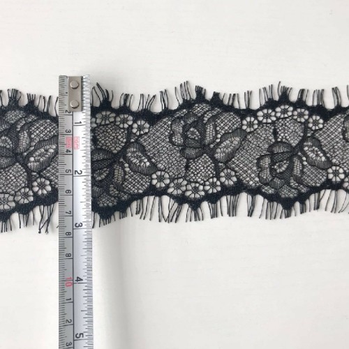 Bordure en dentelle de cils en nylon noir