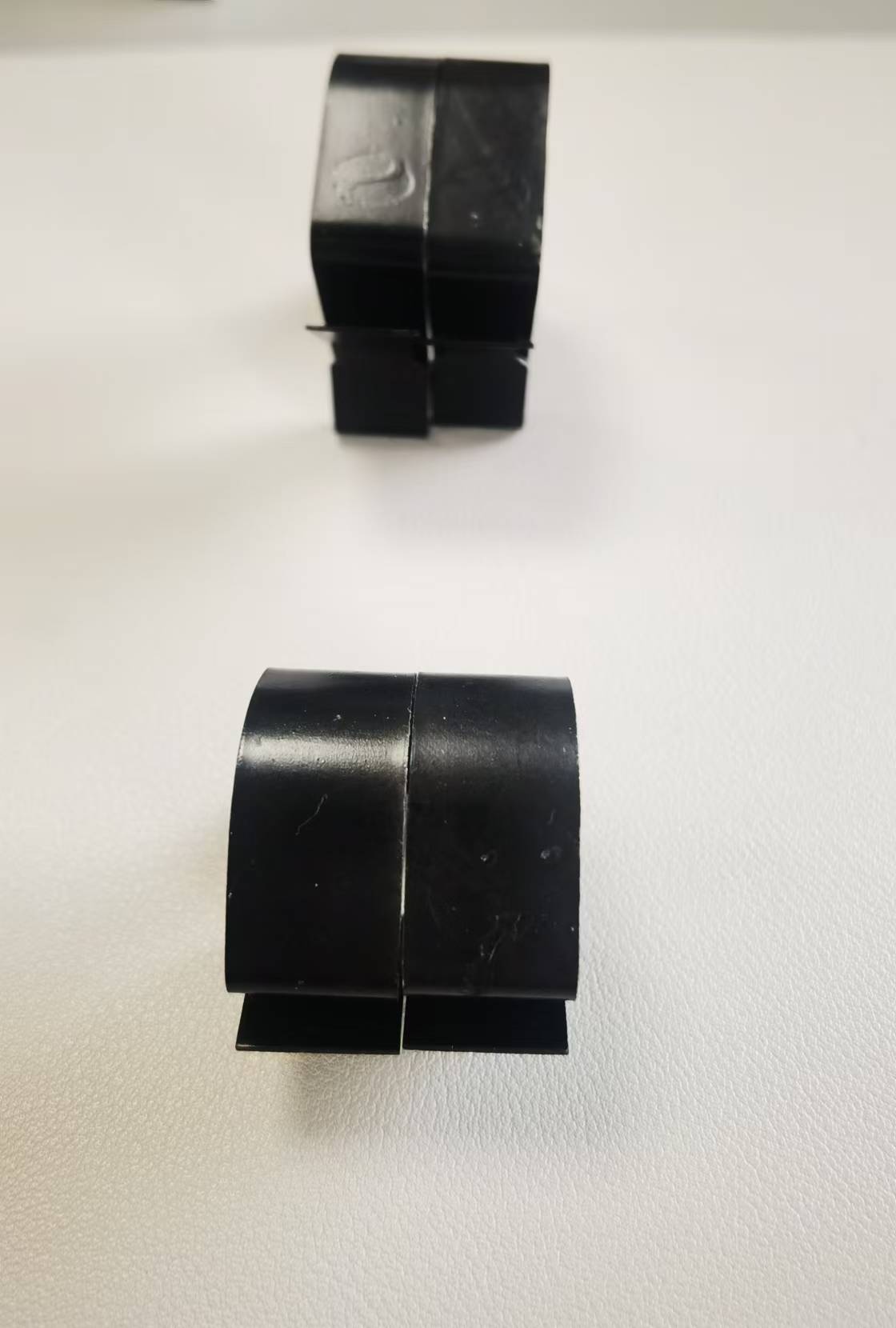 Aluminum alloy extrusion black anodized locks