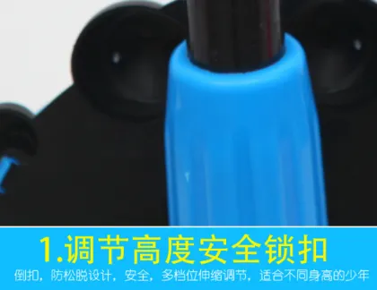 Michael Scooter: Three Wheels vs Four Wheels