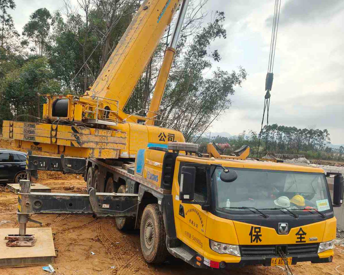 Front-perspective-of-used-all-terrain-crane-XCA220 Front-perspective-of-used-all-terrain-crane-XCA220