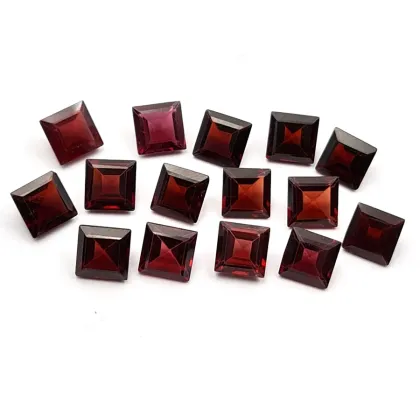 Square Cut Red Gemstone Garnet for Jewelry Making