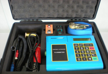 TUF 2000P portable ultrasonic flow meter