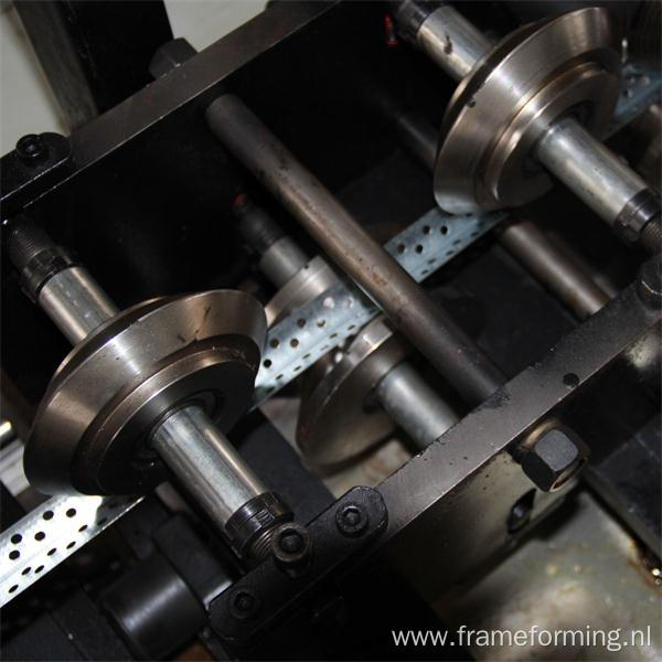 Metal Wall angle bead roll forming machine