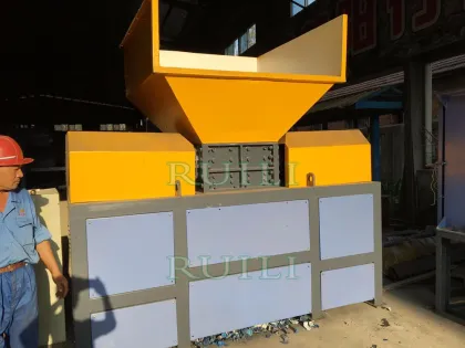 Home plastic bottle shredder machine