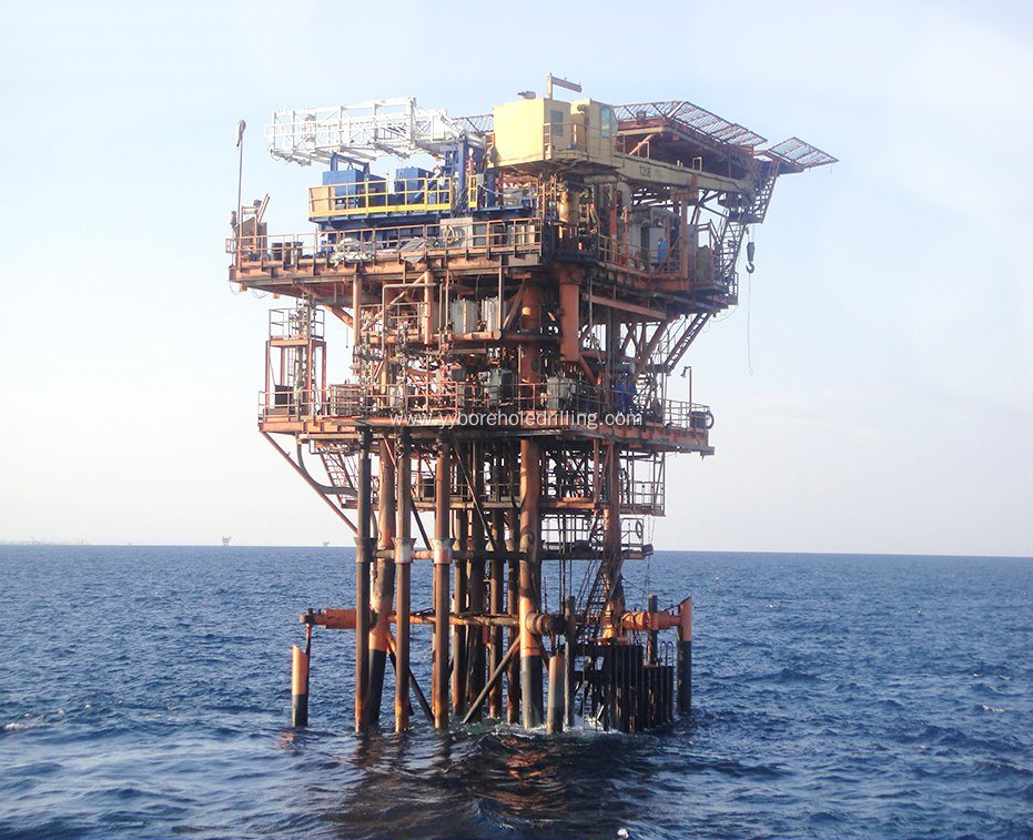 Offshore Workover Rig with 269kw Drawworks