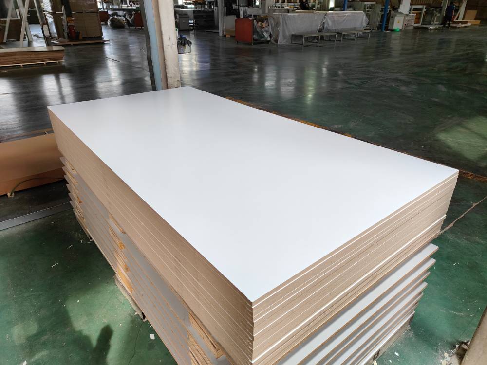 Melamine Veneer Medium Density Fiberboard