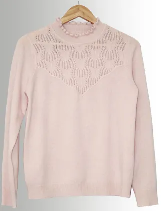 Lace collar cashmere sweater