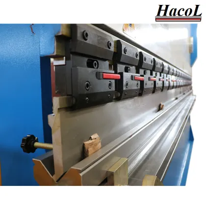 Hydraulic Press Brake/CNC Press Brake (Delem DA52)