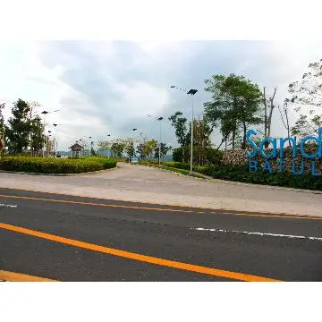 solar street lighting prices