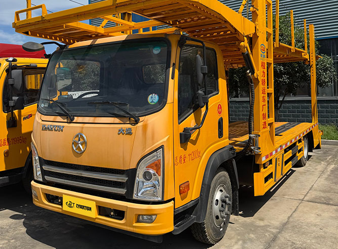 Dongfeng Medium Size Car Carrier