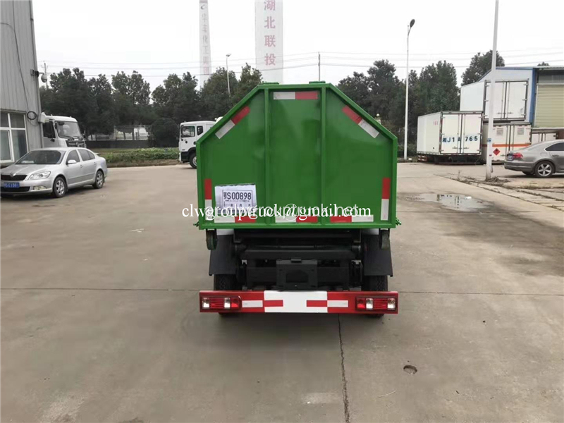 Changan 2cbm ذراع رفع شاحنة لجمع القمامة