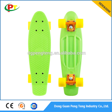 Chinese Plastic four PU wheel kid mini graphic skateboard