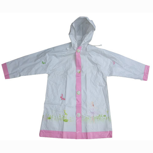 Impermeable de plástico de la muchacha