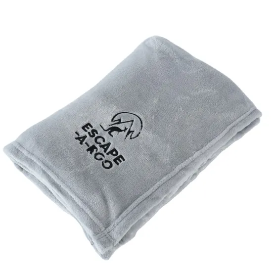 Super soft and warmth 100% polyester plain fleece throw blankets for winter pillow blanket