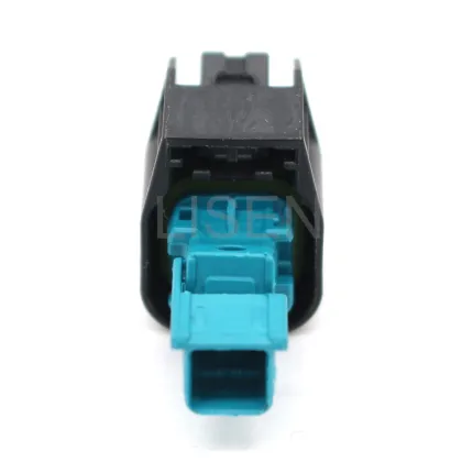 TE Connectivity 1 Pin Automotive Waterproof Electrical Wire Connector