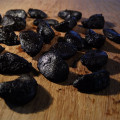 Organic Peeled Black Garlic Cloves For Food