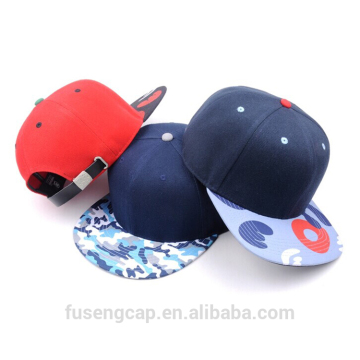 Low price high quality plain snapback hat