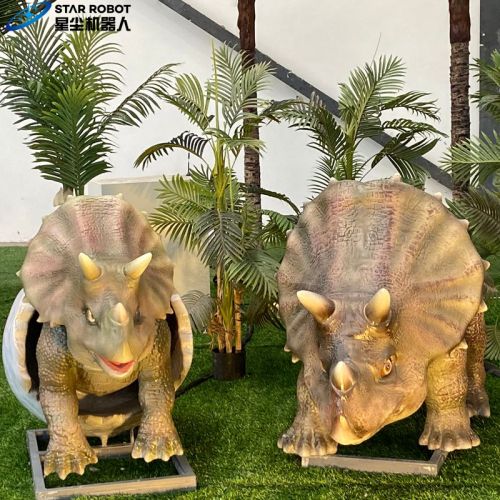 Animatronik triceratops realistis prasejarah untuk taman hiburan
