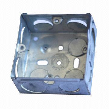 Iron Junction Box in Equal Shape, Made of Iron and Malleable Iron