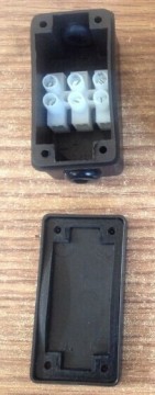 IP44 waterproof connector box with terminal small size
