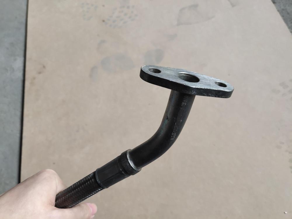 Oil Supply Tube 4914181