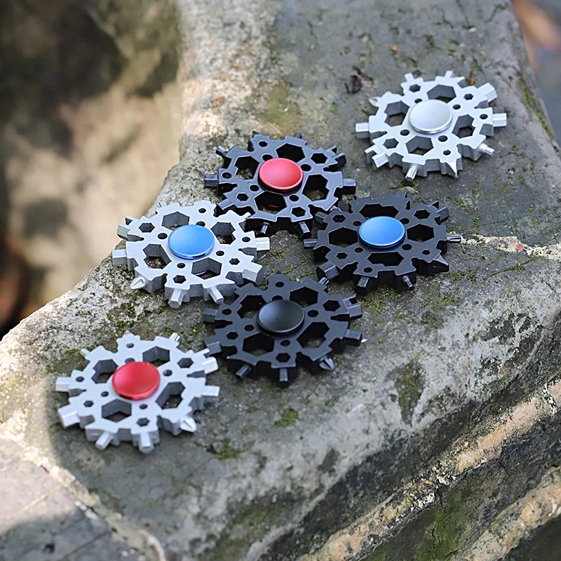 Amazon Hot Gift Snowflake Tablet Fidget spinner Outdoor Multi-purpose EDC stress relief Tool