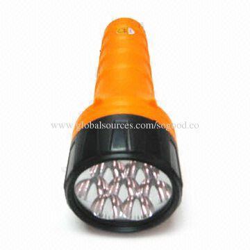 LED Flashlight with -20 to 45°C Operating Temperature and 3V Output Voltage