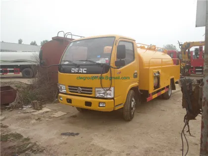 Dongfeng 8500L vacuum suction truck with vacuum pump