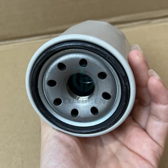 Genuine Engine Spare Parts Oil Filters 15208-65F0E 53j00 65F00 AA023 65f0a 65foa 31u00 For Nissan Murano QG18