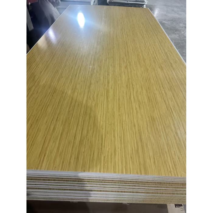 Tấm ốp tường phòng tắm SPC mờ cao cấp Tấm ốp phòng tắm chống nước SPC cao cấp