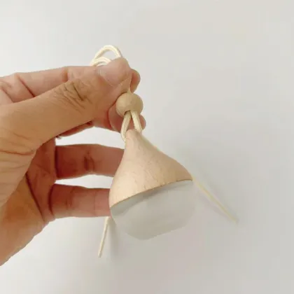 Wooden Cap Frost 8ml 10ml Car Air Diffuser Perfume Bottle