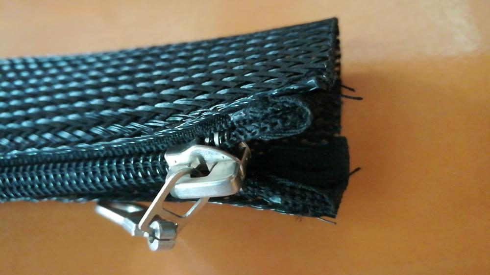 Expandable Braided Zipper Sleeving