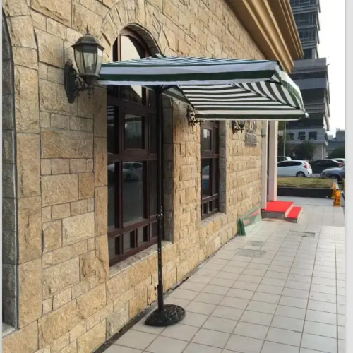 Садовый полуквадратный зонт от солнца