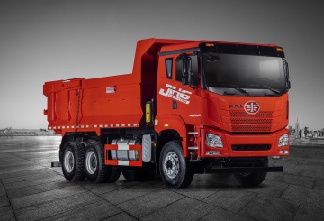 Camion-benne JH6 polyvalente construit pour des performances à long terme