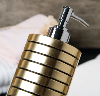 High Quality Gold Plastic Packaging Bottles