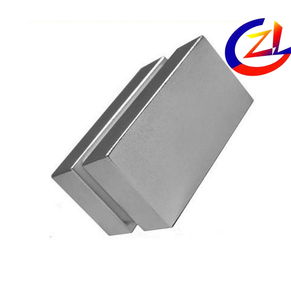 แผ่นบาง ๆ Neodymium Magnet ถาวร