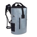 屋外の完全な防水バックパックドライバッグ