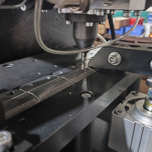 Máquina de pontuação automática personalizada de desktop