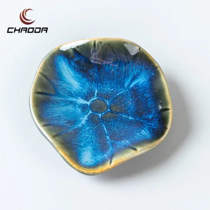 Ceramic Lotus Leaf Chopsticks Holder