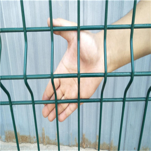 PVC coated bending wire mesh fence