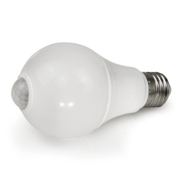 2018 hot sale human body induction PIR motion sensor led light bulb