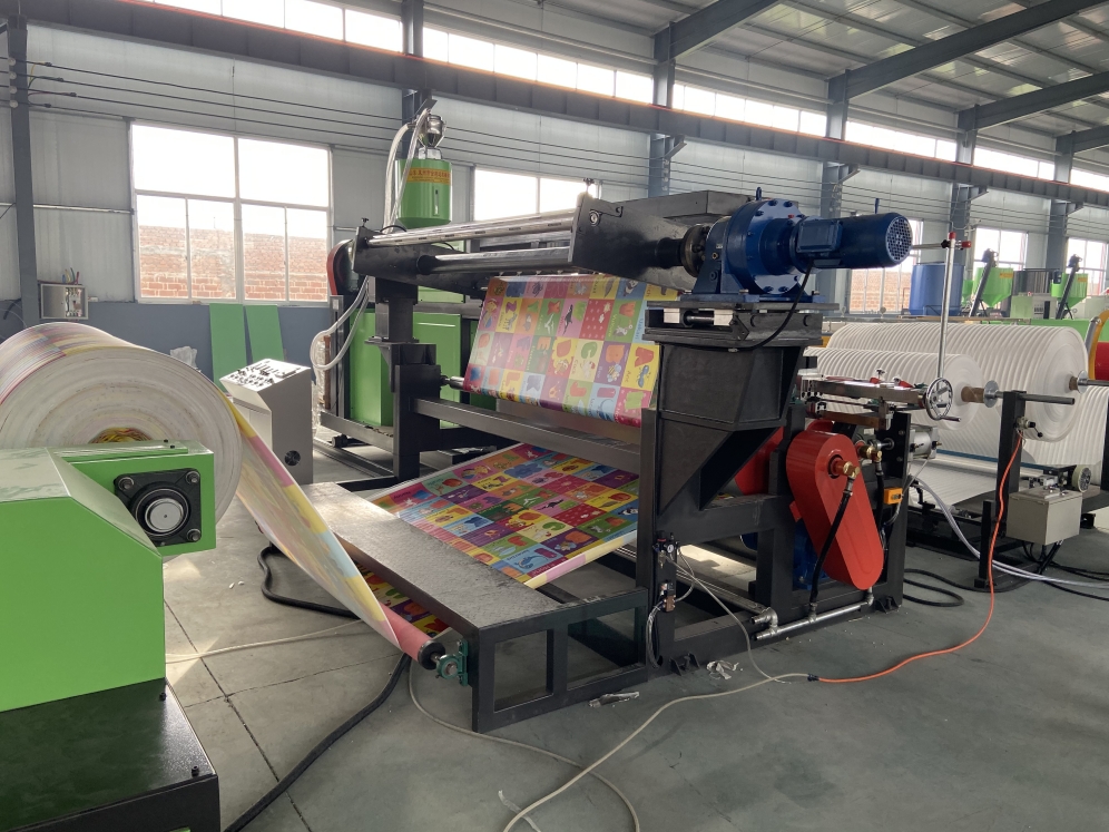 Extrusion Laminating Machine